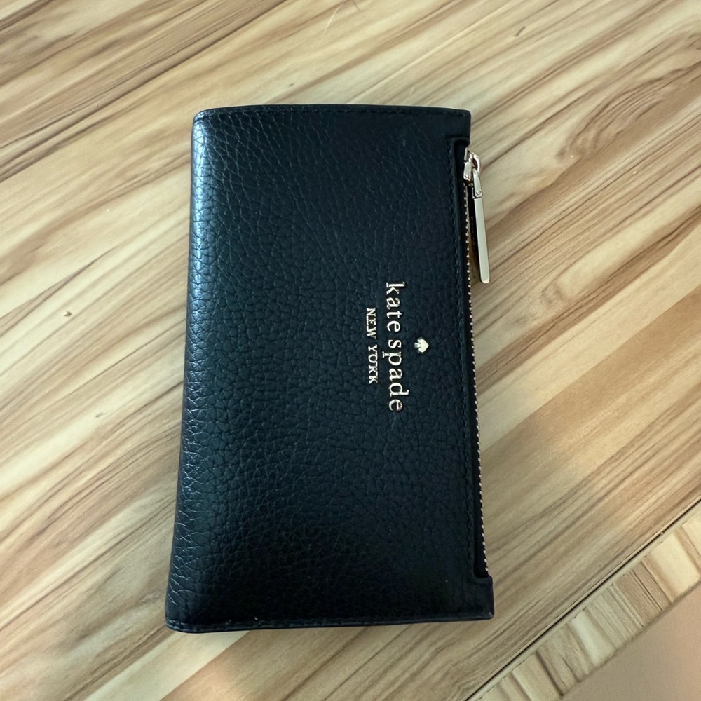 Kate Spade Black bifold Wallet